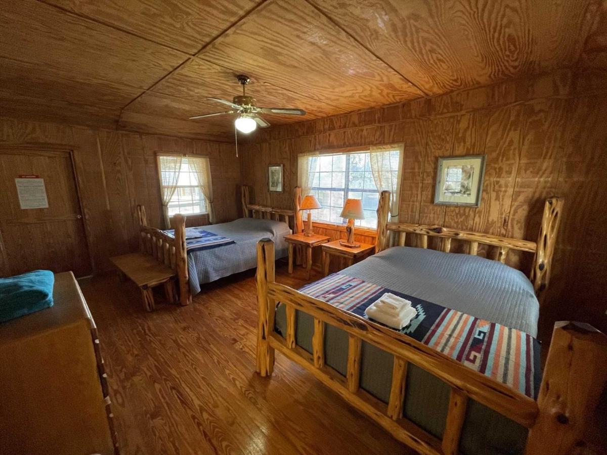 TarpleyWest 1077 Guest Ranch - Retreat住宿加早餐旅馆 外观 照片