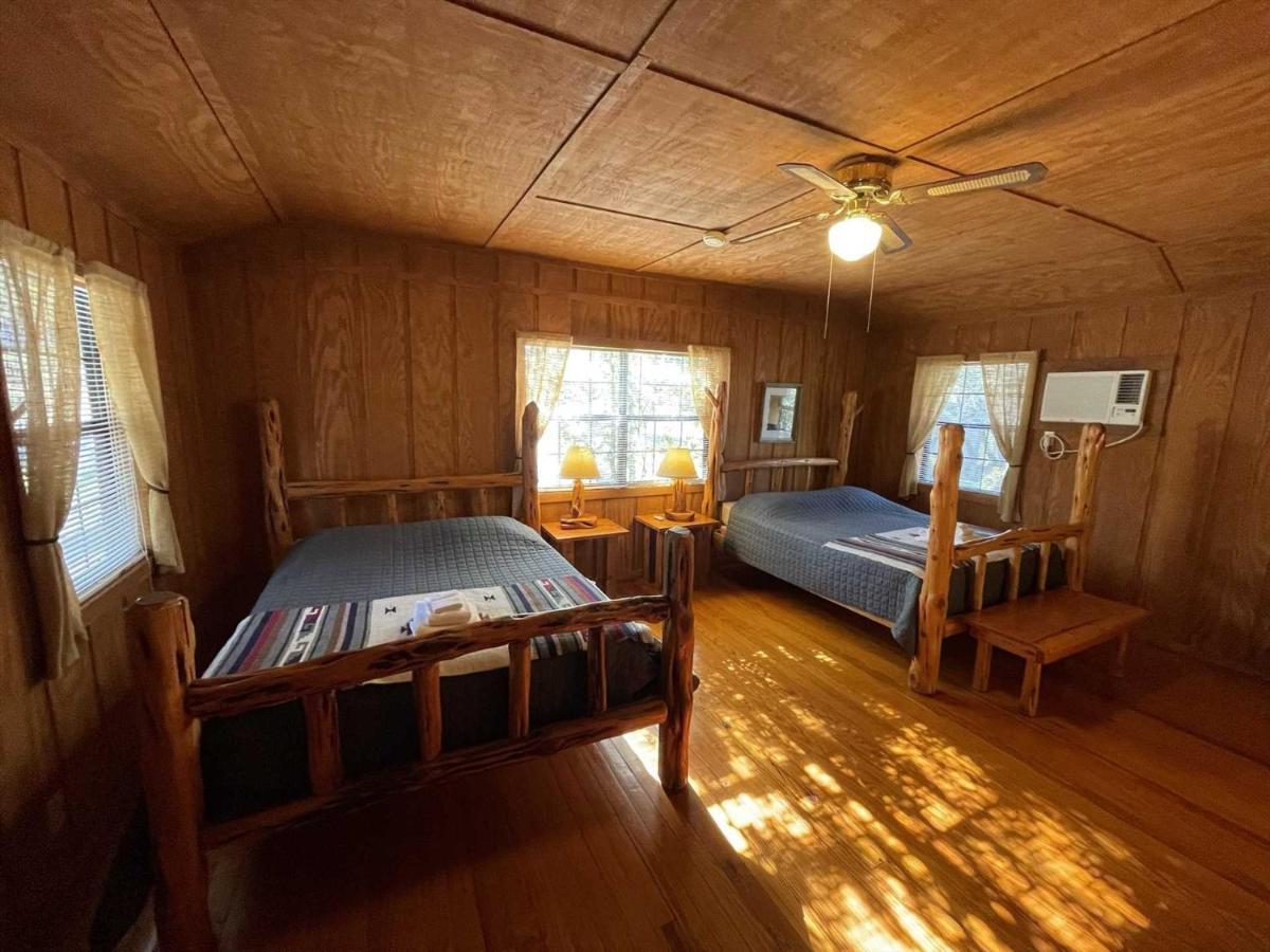 TarpleyWest 1077 Guest Ranch - Retreat住宿加早餐旅馆 外观 照片