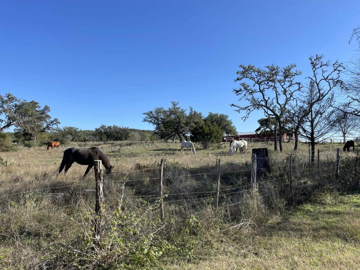 TarpleyWest 1077 Guest Ranch - Retreat住宿加早餐旅馆 外观 照片