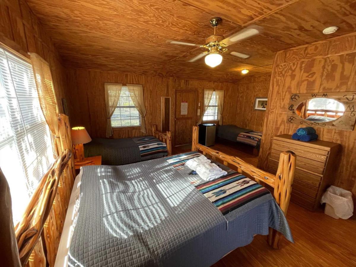TarpleyWest 1077 Guest Ranch - Retreat住宿加早餐旅馆 外观 照片